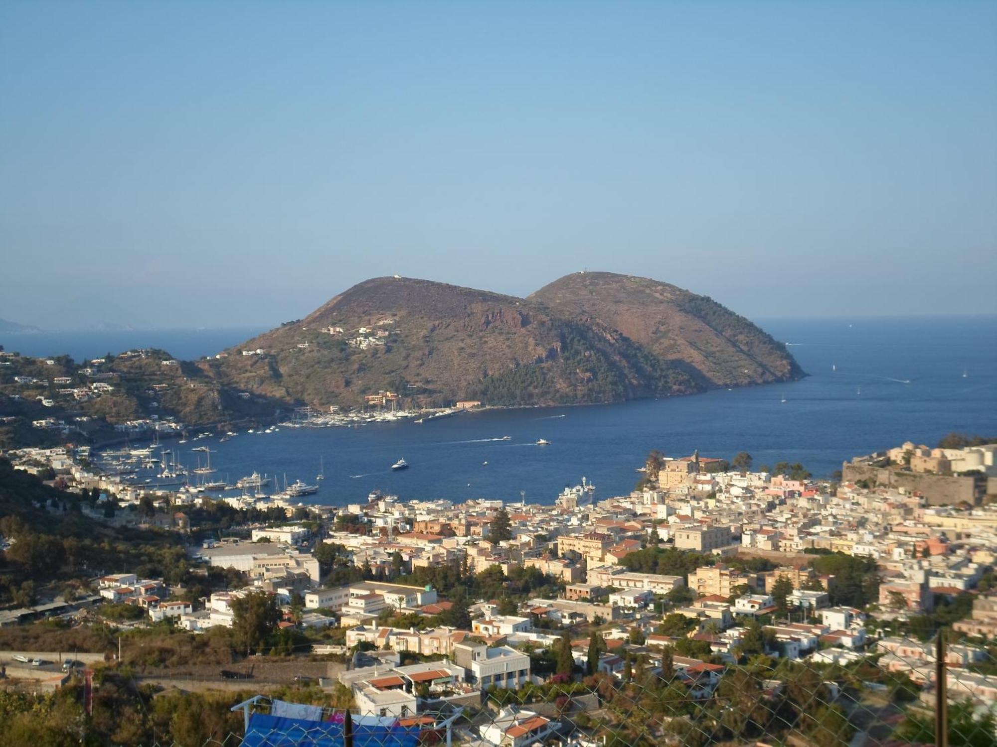 Domus Apollo Apartment Lipari  Exterior photo